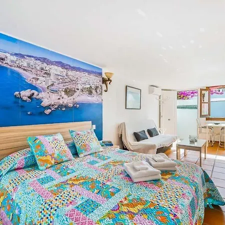 Villa San Juan De Capistrano Sleeps 6 With Pool Air Con And Wifi Nerja