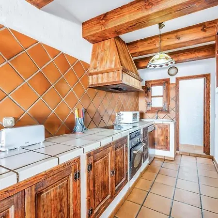Villa San Juan De Capistrano Sleeps 6 With Pool Air Con And Wifi